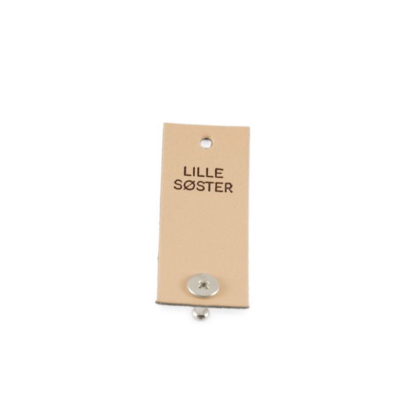 Merke Lysbrun Lille søster
